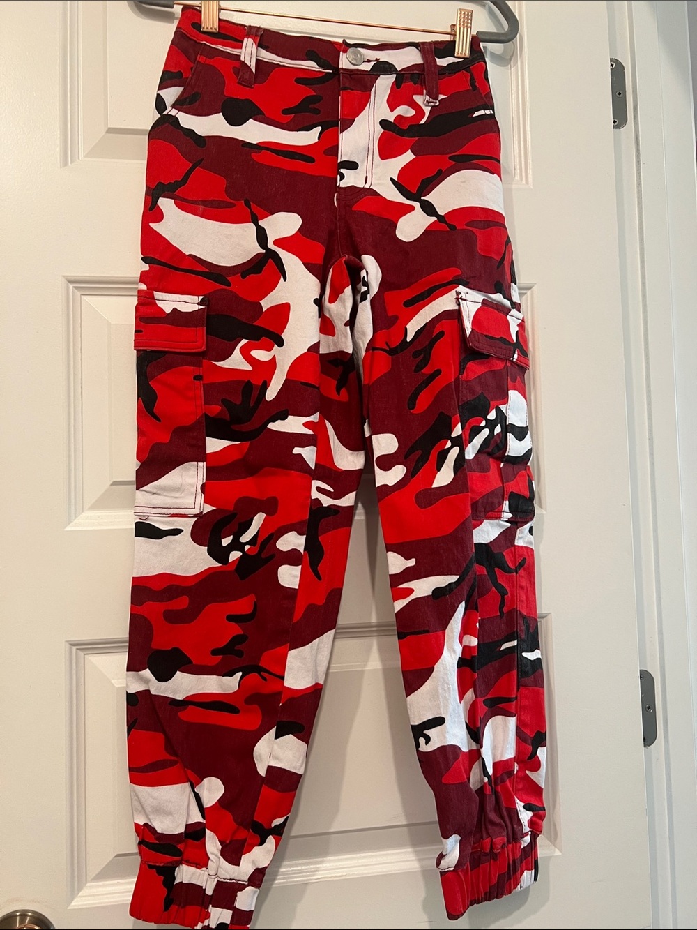 Rue21 Red White & Black Camo Cargo Joggers